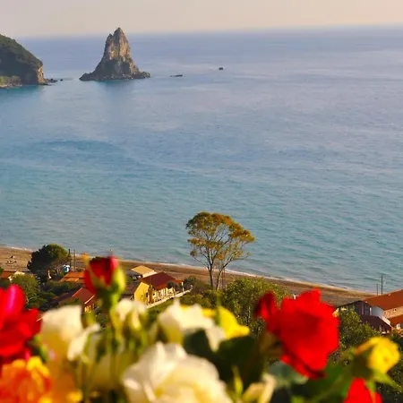 Maria With Amazing Pool - Agios Gordios
